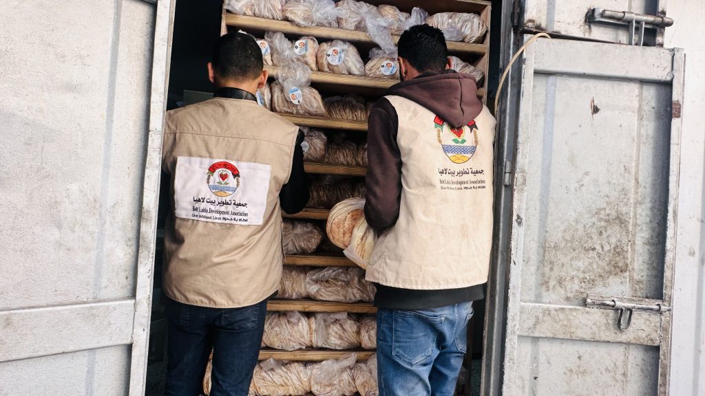 Relief Response: Distribution of Over 47,000 Bread Bundles in Northern Gaza