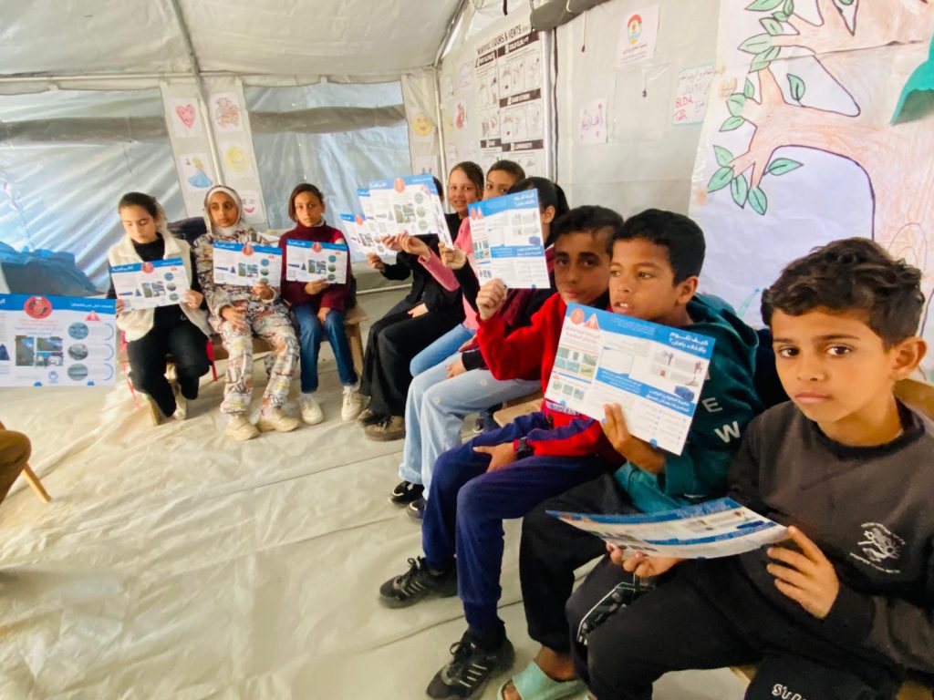 Concluding ERW Awareness Sessions for 466 Students in Cooperation with (HI)