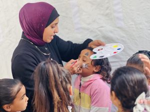 بالشراكه مع مؤسسة We World.. جمعية تطوير بيت لاهيا تنفذ يوماً ترفيهياً للطلاب