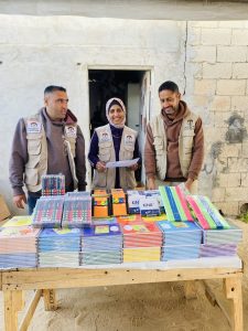 توزيع قرطاسية تعليمية لطلاب مدرسة تطوير بيت لاهيا بالشراكة مع (Tdh)