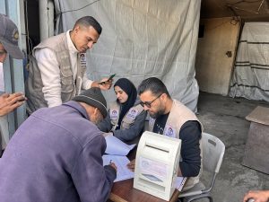 توزيع طرود غذائية طارئة بدعم كريم من المطبخ المركزي العالمي