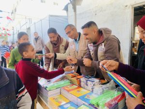 توزيع قرطاسية تعليمية لطلاب مدرسة تطوير بيت لاهيا بالشراكة مع (Tdh)