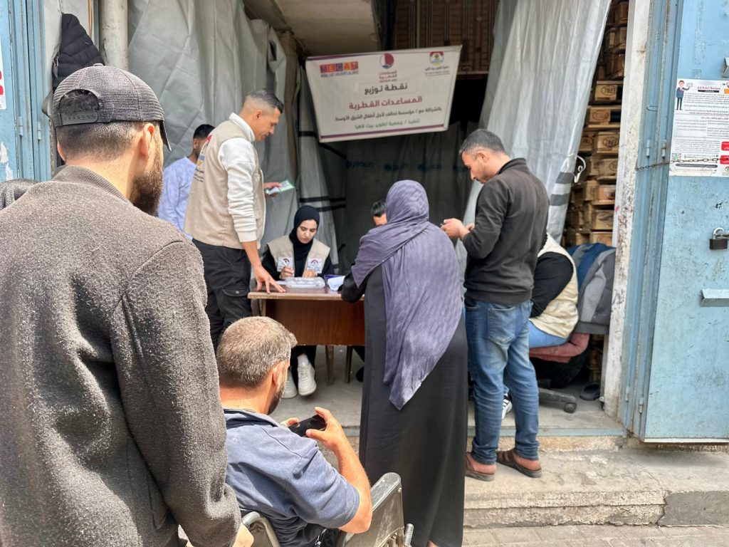 Distribution of Qatari Aid in Northern Gaza in Partnership with (MECA)