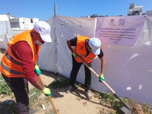 تعزيز البيئة الصحية وإدارة مواقع الإيواء بالشراكة مع (IOM)