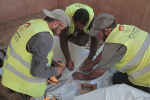 مشروع تركيب وتجهيز 53 خيمة للأسر النازحة بالشراكة مع (IOM)