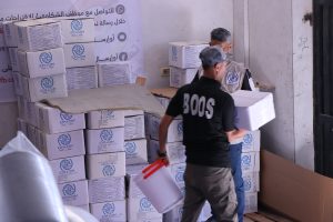 توزيع طرود أدوات المطبخ على الأسر المتضررة في شمال وجنوب غزة بالشراكة مع (IOM)